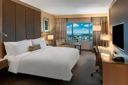 Renaissance Polat Istanbul - 55