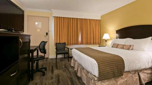 Best Western Plus - 62