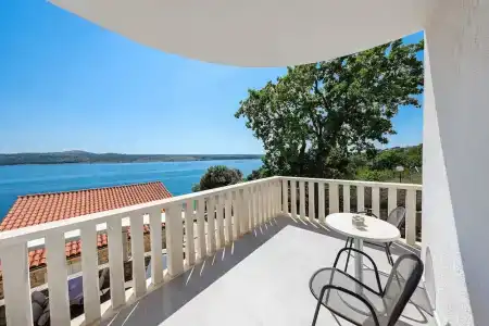 Depadansa Lucija*** - 43