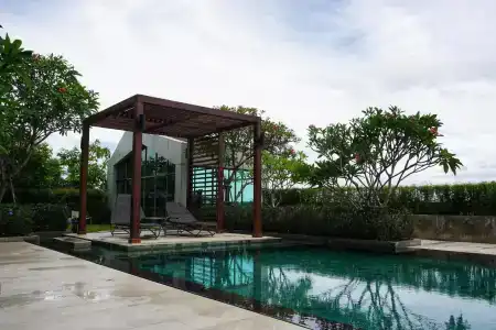 The Garden 304 - 8