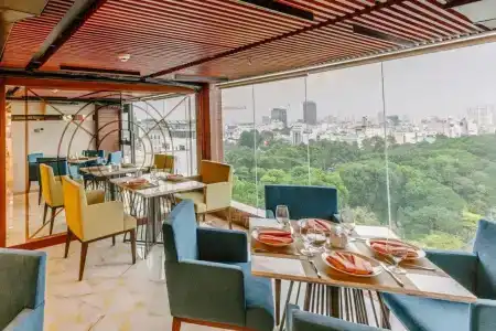 Winsuites Saigon - 20