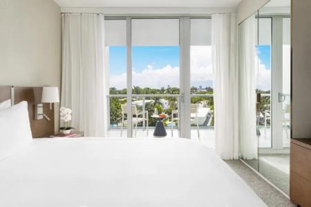 The Altair Bay Harbor - 41