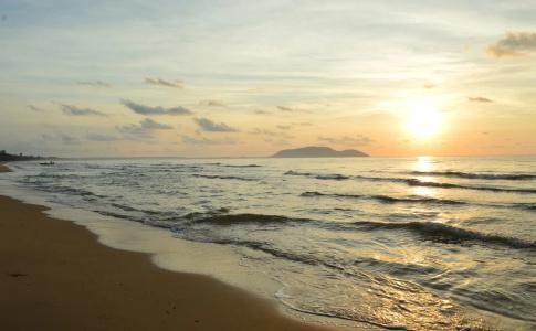 Sangjun On Beach - 2