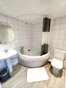 Brunswick Square & Spa - 28