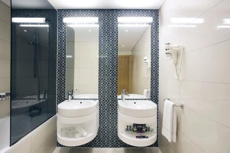 Mercure - 8