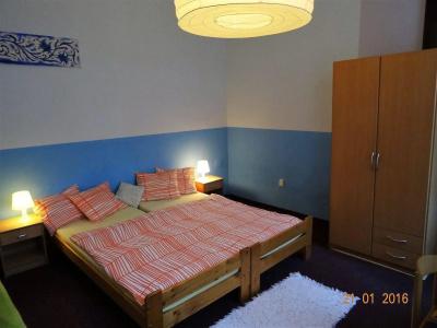 U dvou zlatých klíčů - 16
