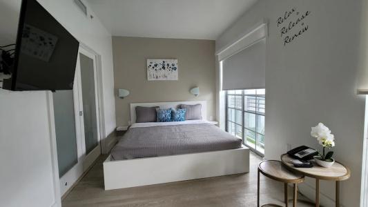 Strand Ocean Drive Suites - Rooftop Pool - 45
