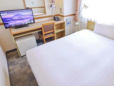 Toyoko Inn Ekimae - 51