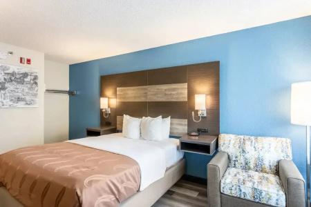 Quality Inn On the Strip - 6