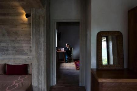 In Gallery & Spa - 131