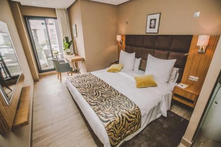 Down Town By Business & Leisures - 179