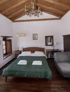 Goulas Traditional Guesthouse - 67