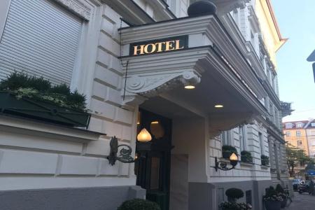 Boutique Splendid-Dollmann - 0