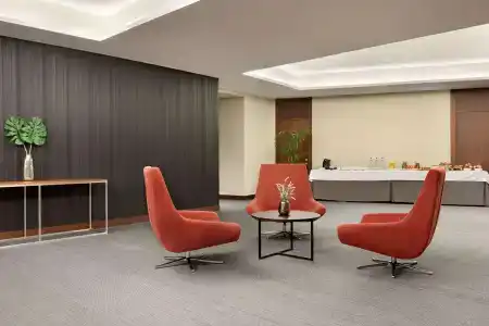 Ramada by Wyndham Lisbon - 22