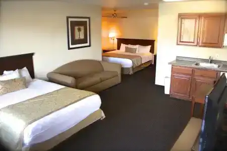 St. George Inn and Suites - 52