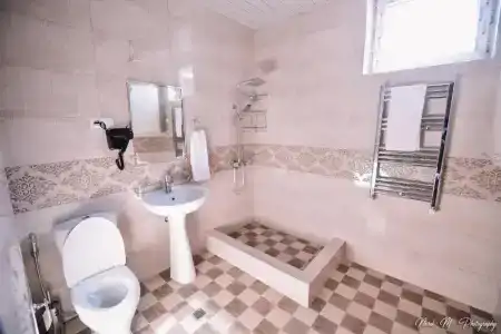Apart Sayat-Nova - 6