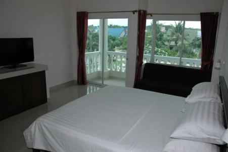 East Shore Pattaya Resort - 9