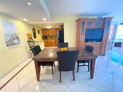 The Alexander All Suites - 624