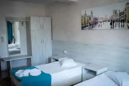 Family Residence - 15