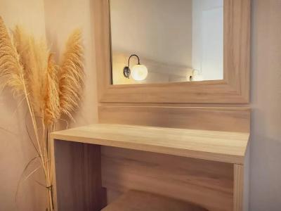 Mastorakis and Studios - 158