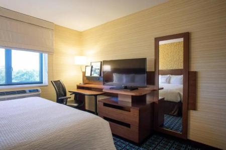 Fairfield Inn & Suites by Marriott New York/Fresh Meadows - 22