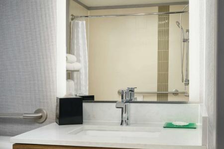 Hyatt Place - 8