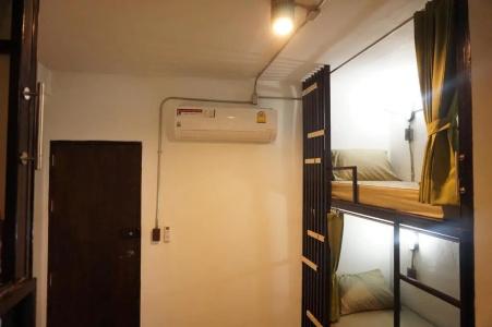Feel Good Bangkok Hostel - 48