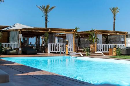 Cumeja Beach Club & - 16