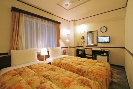 Toyoko Inn - 3