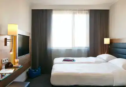 Moxy Oslo x - 4