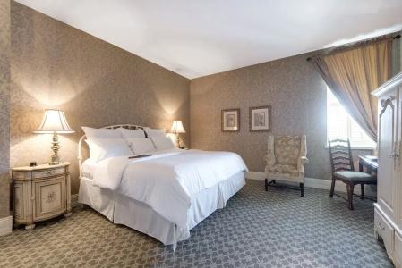 Nicollet Island Inn - 35
