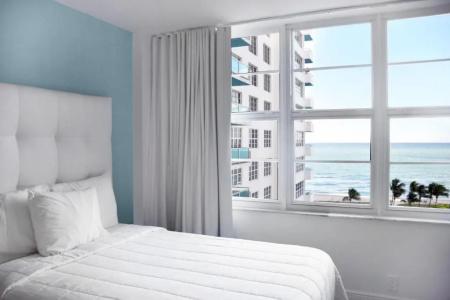 Seacoast Suites on Miami Beach - 201