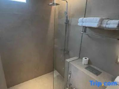 Porcelain By Jl Asia (Sg Clean) - 121