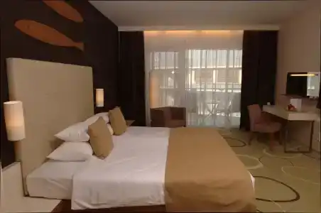 Velence & Spa - 4