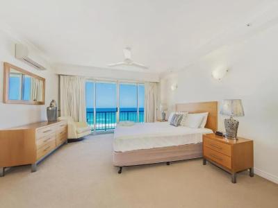 Oceana On Broadbeach - 80