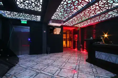 Premier - 9