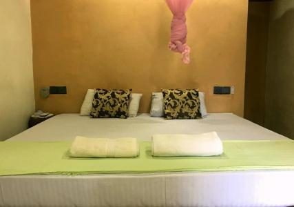 Serenity Tissa - 15