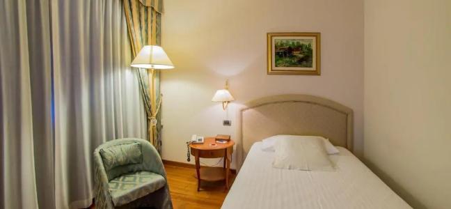 Best Western Globus City - 43
