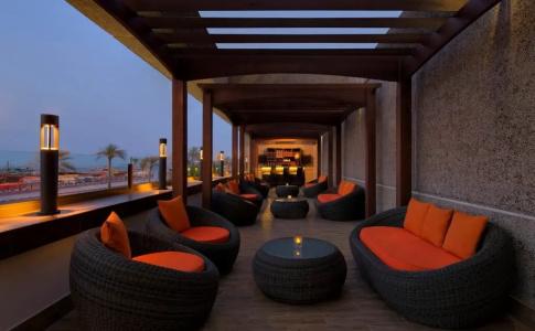 Hyatt Regency Dubai - Corniche - 12