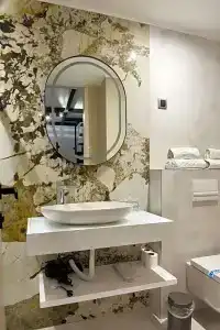 Garni Boutique Arta - 31
