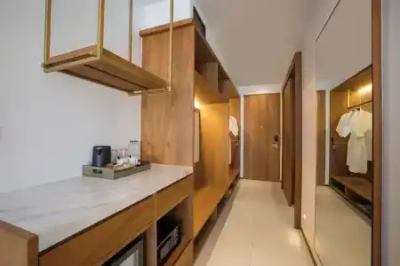 SeaCono Patong Beach Front - 40