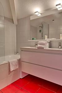 Best Western Plus Hôtel Littéraire Jules Verne - 136