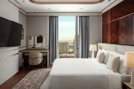 JW Marriott - 63
