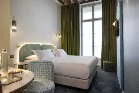 Hôtel De Lutece - Notre-Dame - 88