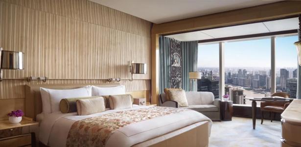 The Ritz-Carlton Shanghai, Pudong - 9