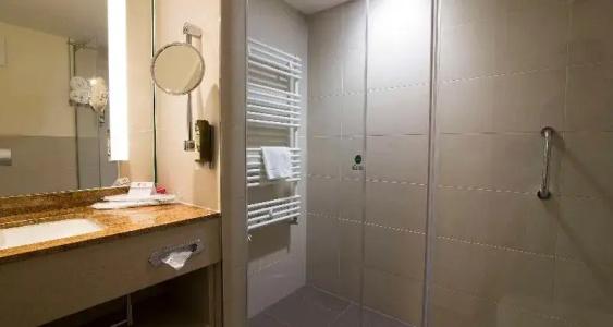 Best Western Plus Bremerhaven - 114