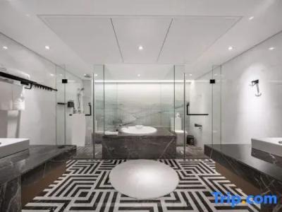 The Lakeview - 76