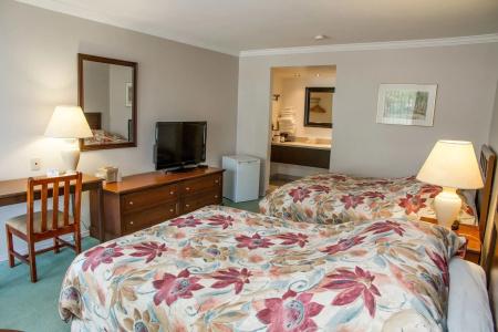 Rideau Heights Inn - 2
