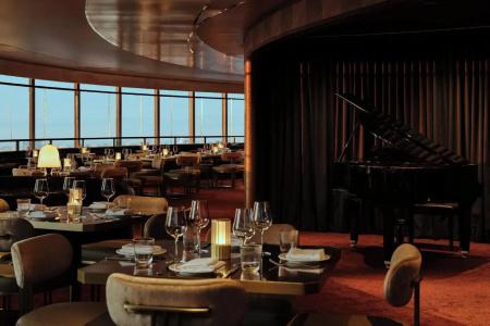 New York Marriott Marquis - 42