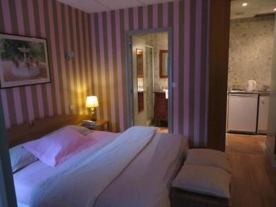 Le Vert Galant - Auberge Etchegorry - 49